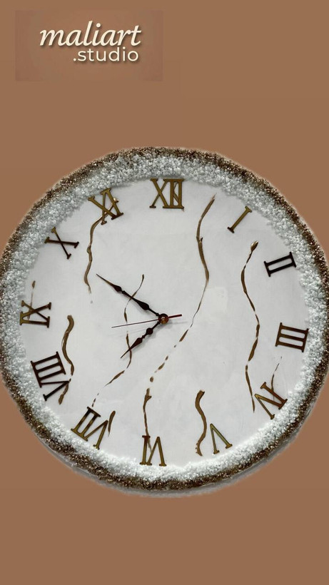 ساعت دیواری رزینی دستساز لوکس